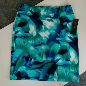 Jones New York Petite floral skirt size 8P